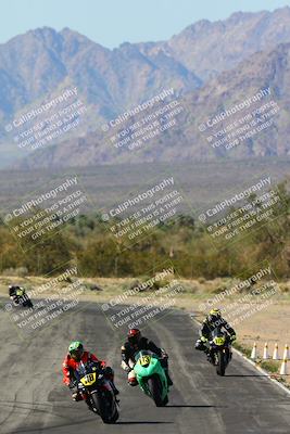 media/Apr-06-2024-CVMA (Sat) [[e845d64083]]/Race 13 Amateur Supersport Open (Holeshot Race)/